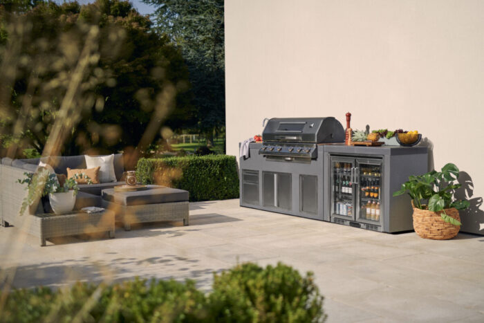 Flambierbar.de by Röckl Küchen - Outdoorküche NEO STONE von EVERDURE