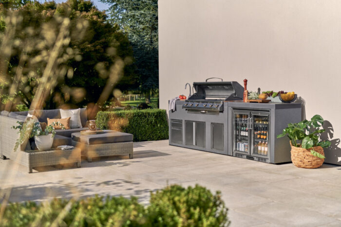Flambierbar.de by Röckl Küchen - Outdoorküche NEO STONE von EVERDURE