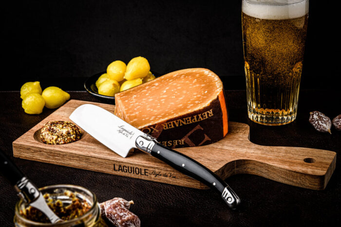 Käsemesser Santoku mit Schneidebrett - Laguiole