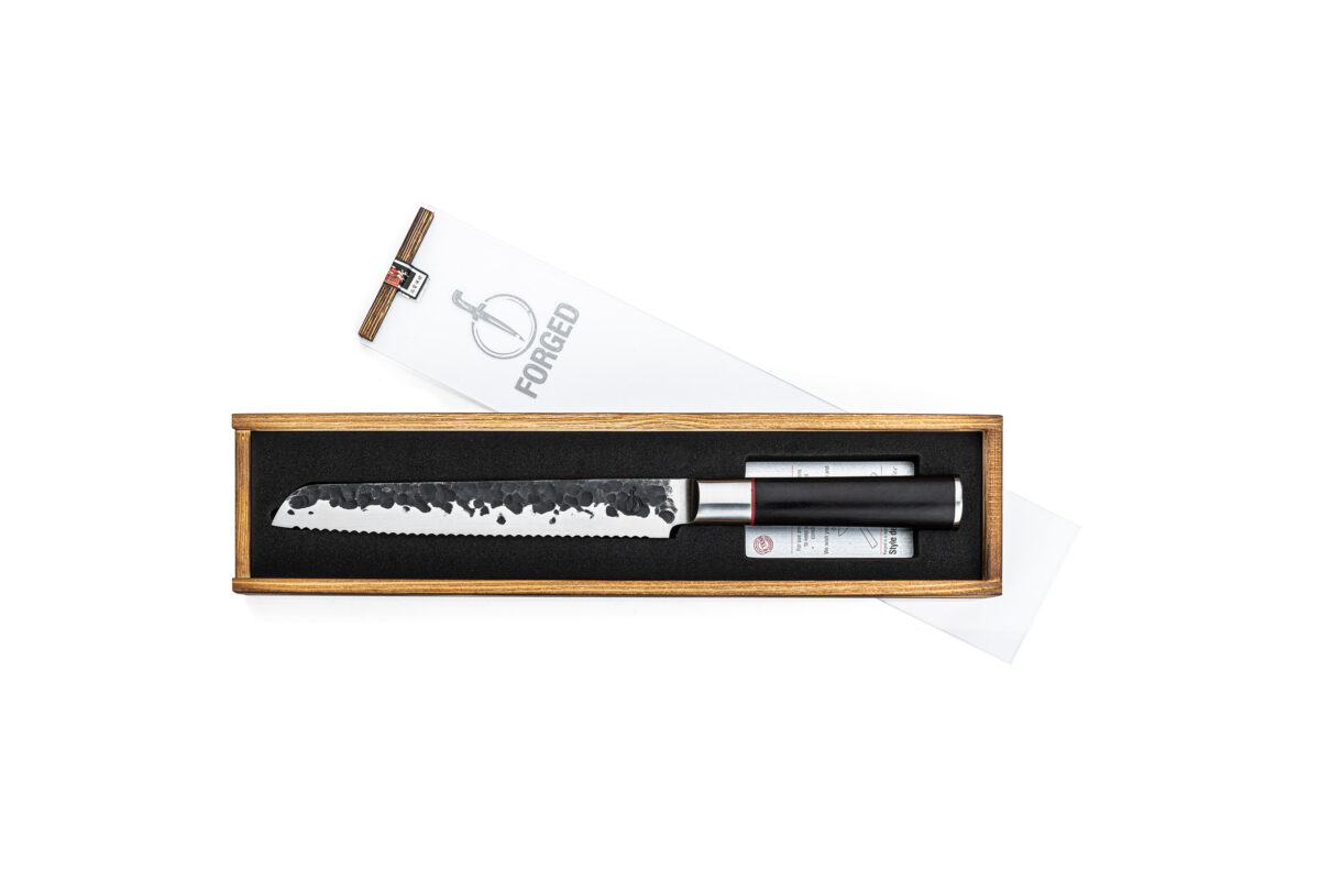 Brotmesser mit Wellenschliff - FORGED von Style de Vie - handgeschmiedet Messer Sebra