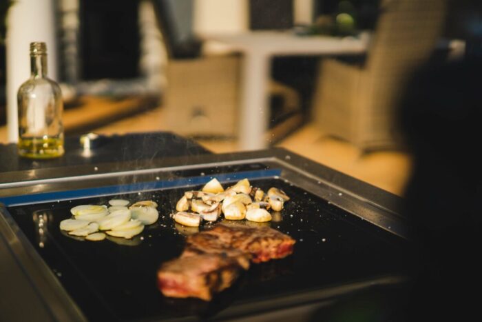 Flambierbar.de by Röckl Küchen - Die Magie einer Outdoorküche erleben